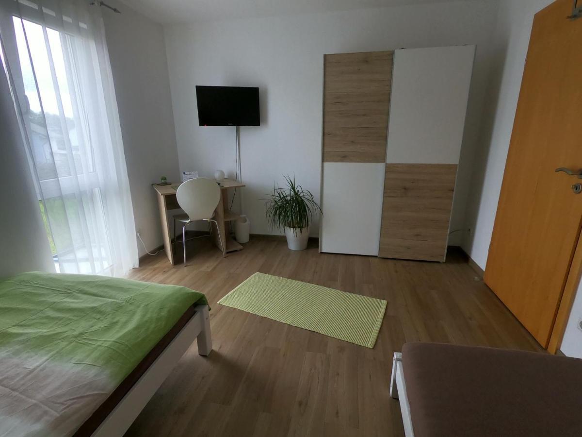 Moderne Ferienwohnung In Durmersheim 2 Zi, Naehe Rhein Und Messe Ka Zewnętrze zdjęcie